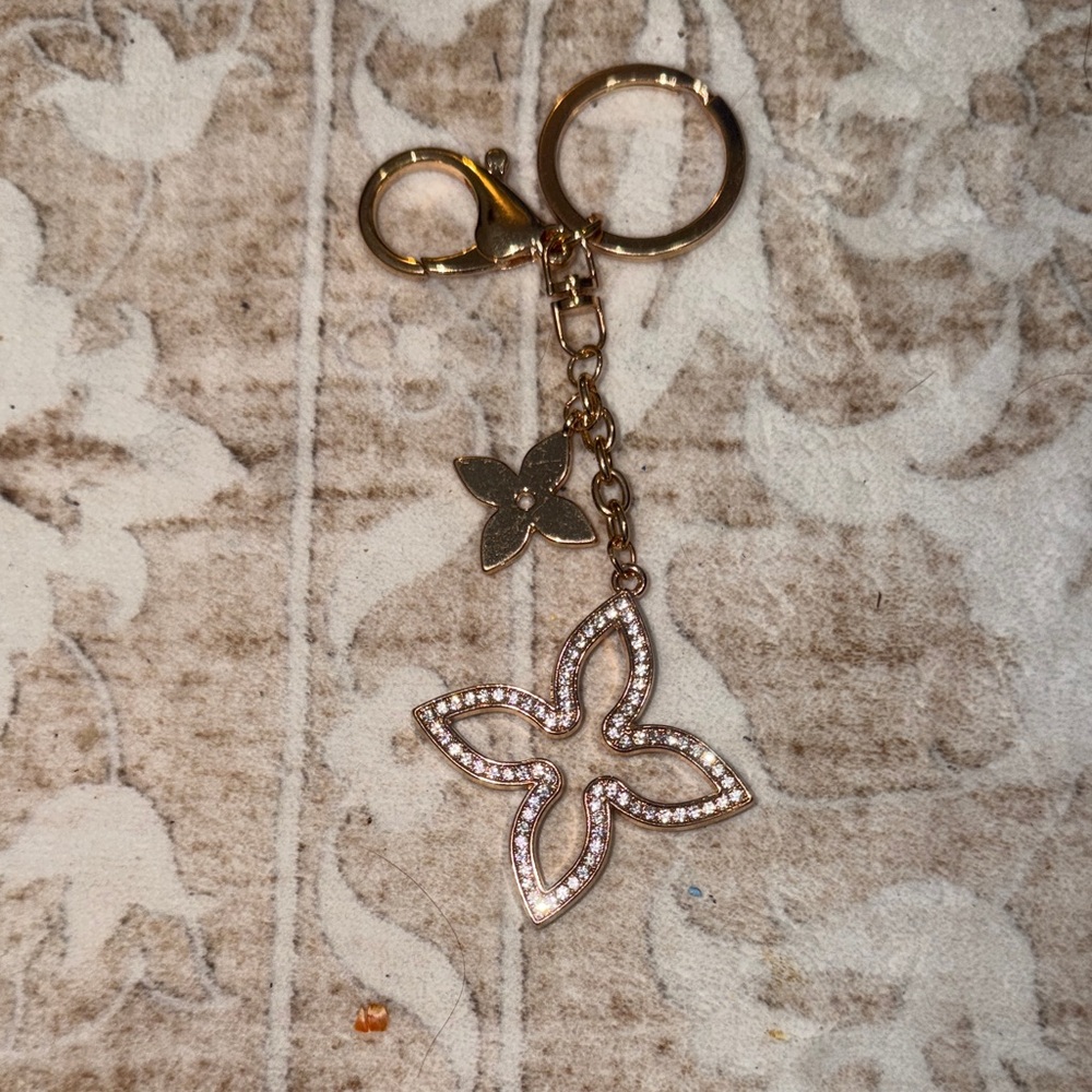 Fashion Gold Floral Bag Charm/Keychain
